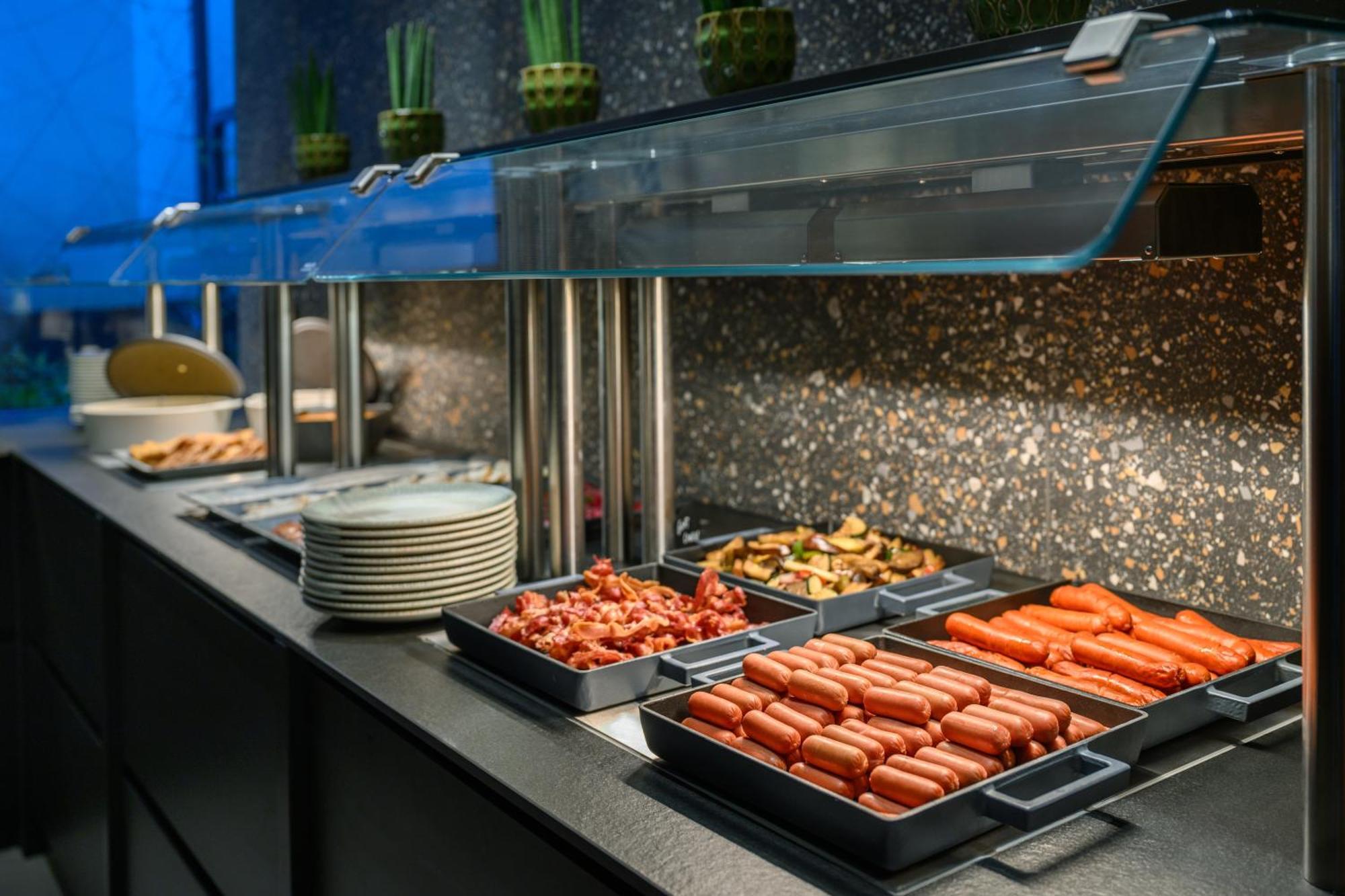 Hilton Garden Inn Debrecen City Center Екстер'єр фото
